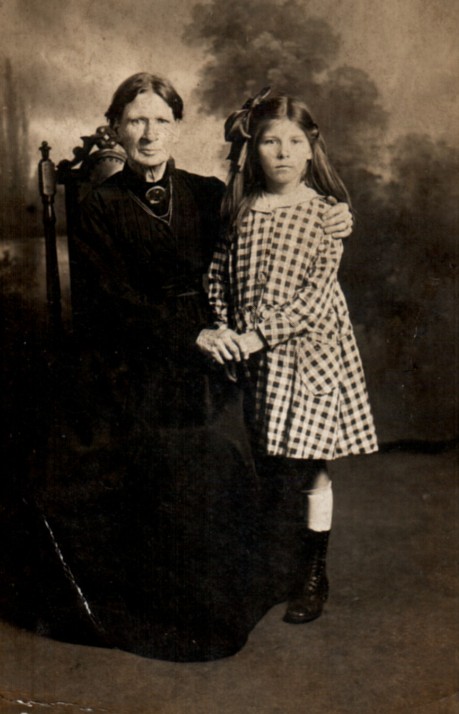 harriet Race & Bertha Winson
